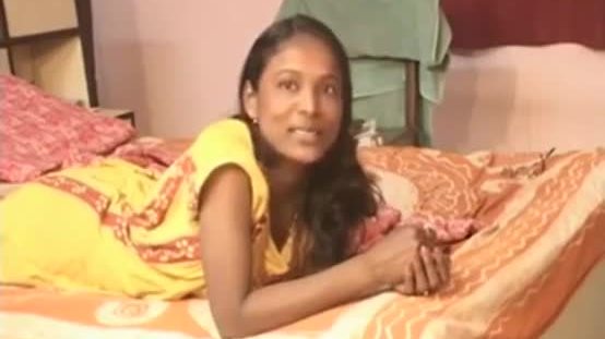 Desi indian guy with indian randi giving bj