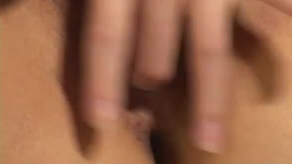 Rena is an asian temptress fingering her clit