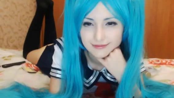 Cosplay hatsune miku gets creampie