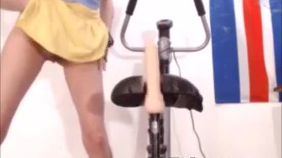 Atheltic blondie ride dildo on bike