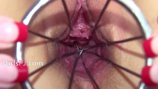 Brutal vibrator inserted in her czech vagina