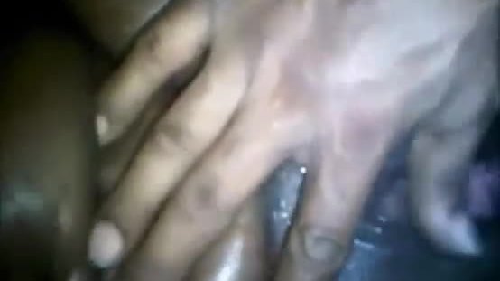 Amateur ebony squirter fucked