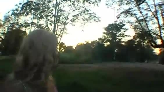 Delicious girl is delighting stud with wild oral